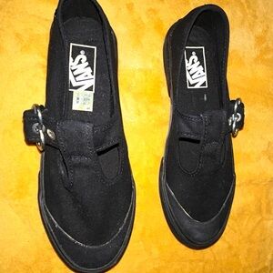 Vans Women's Black Canvas Sneakers